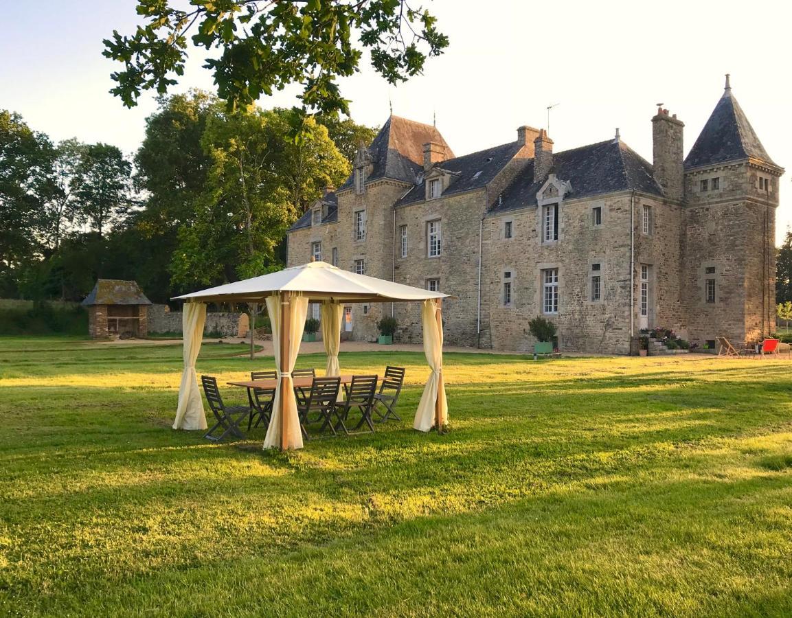 Chateau De Cadouzan Saint-Dolay Εξωτερικό φωτογραφία
