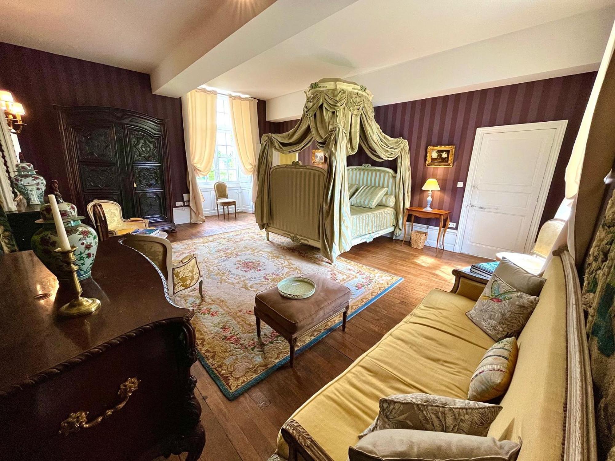Chateau De Cadouzan Saint-Dolay Εξωτερικό φωτογραφία